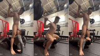 Horny Bodybuilding Couple’s Nude Squat Fetish