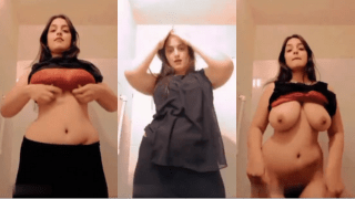 Slutty Indian Bath Dance Boob Ass Tease