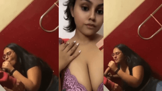 Chubby College Girl’s Cinema Blowjob Cum Feast