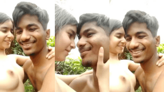 Cute Young Indian Girl Naked Lap Park Kissing Session