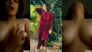Sexy Bengali Girl Prachi Moaning And Cumming On Lover’s Dick