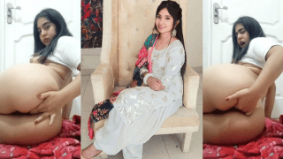 Sexy Indian Girl Fingers Her Own Tight Asshole To Stop Her Lover From Leaving